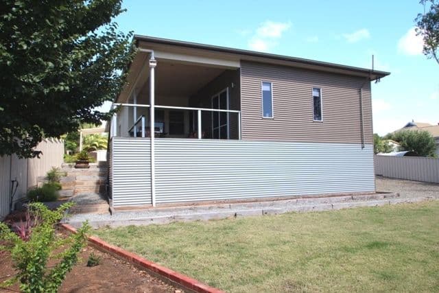 2 Barnard Street, CLARE SA 5453, Clare - Thumbnail 2