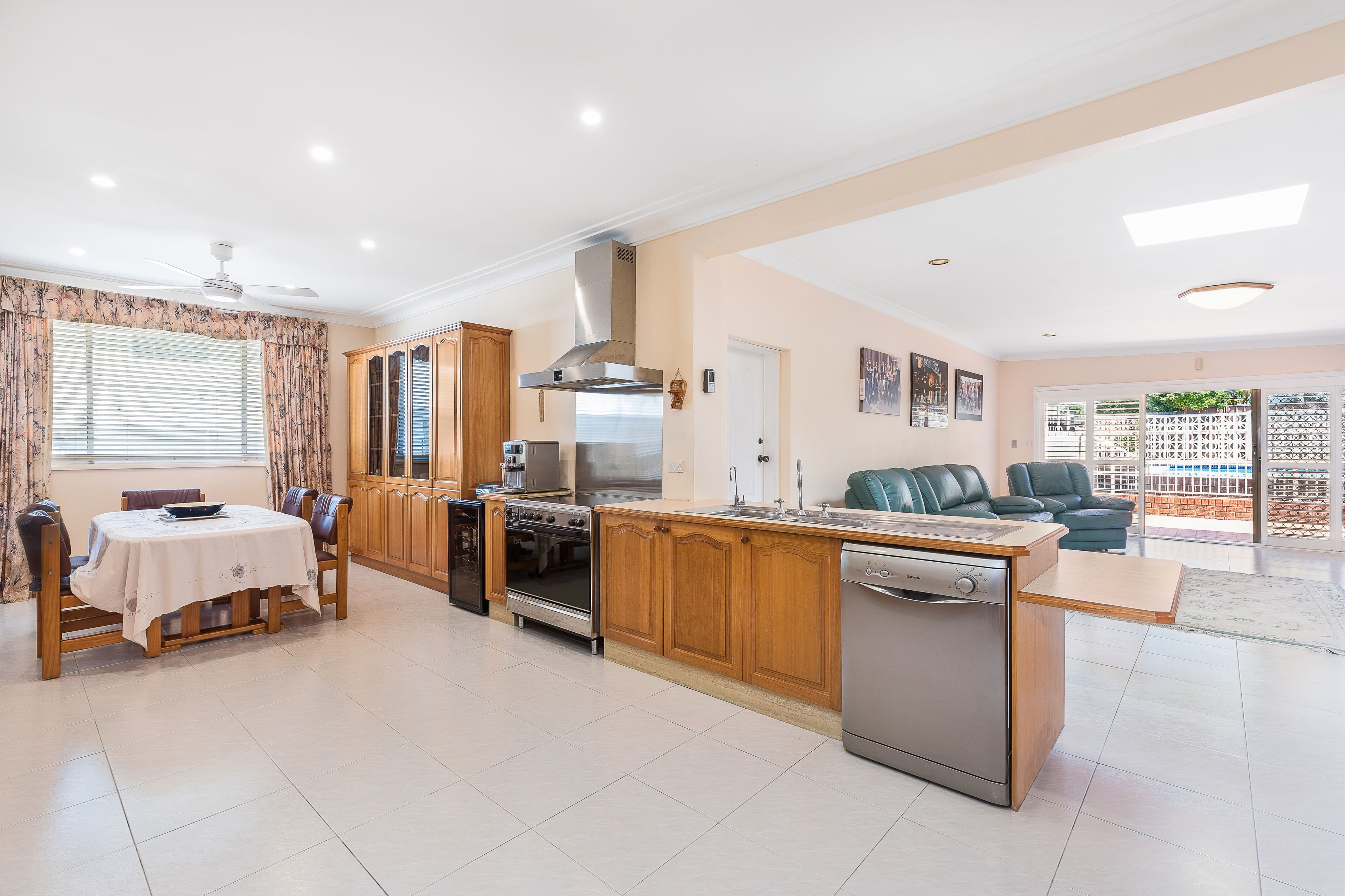 13 Stanbury Street, Gladesville - Thumbnail 2