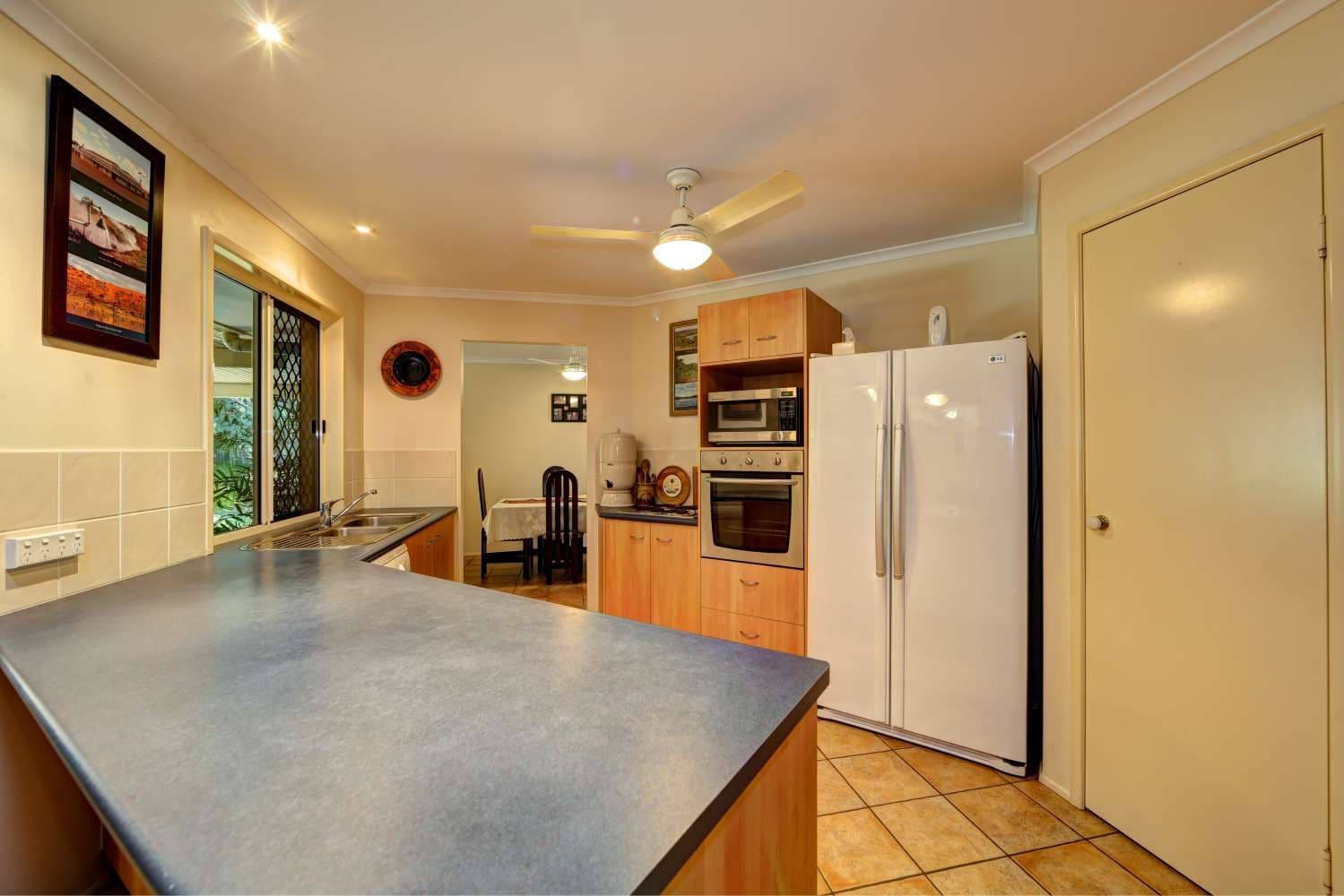 2 Tammy Road, MOORE PARK BEACH QLD 4670, Moore Park Beach - Thumbnail 3