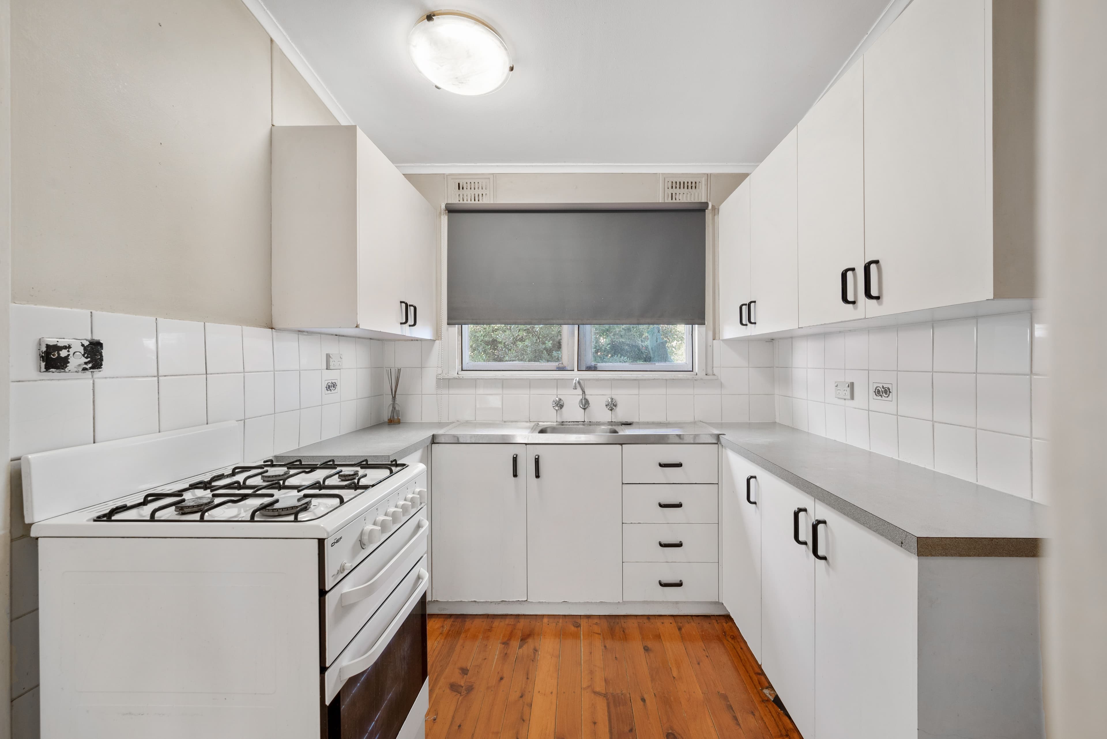 47 Graham Avenue, Casula NSW 2170, Casula - Thumbnail 8