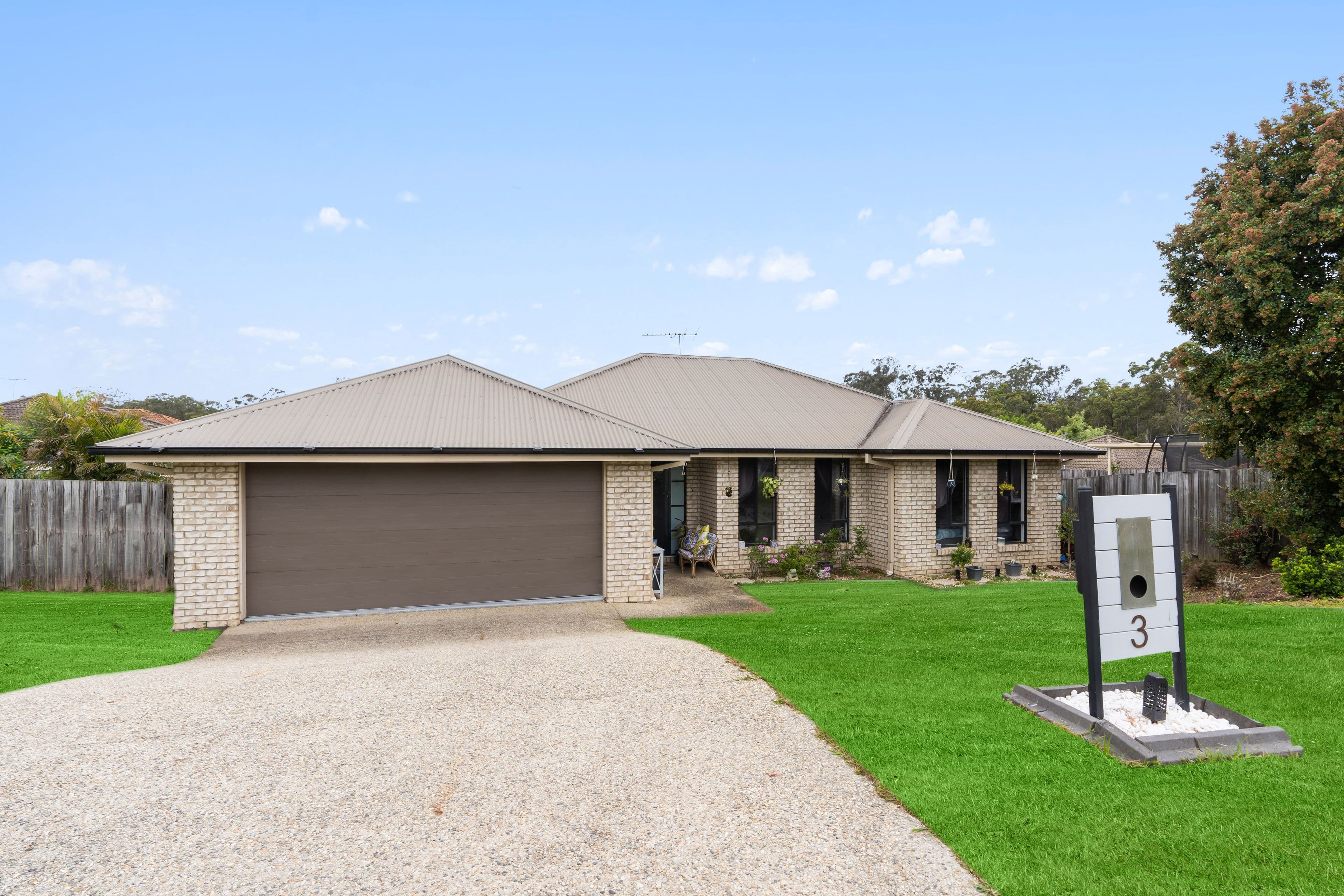 3 Farrell Close, Collingwood Park QLD 4301, Collingwood Park - Thumbnail 2