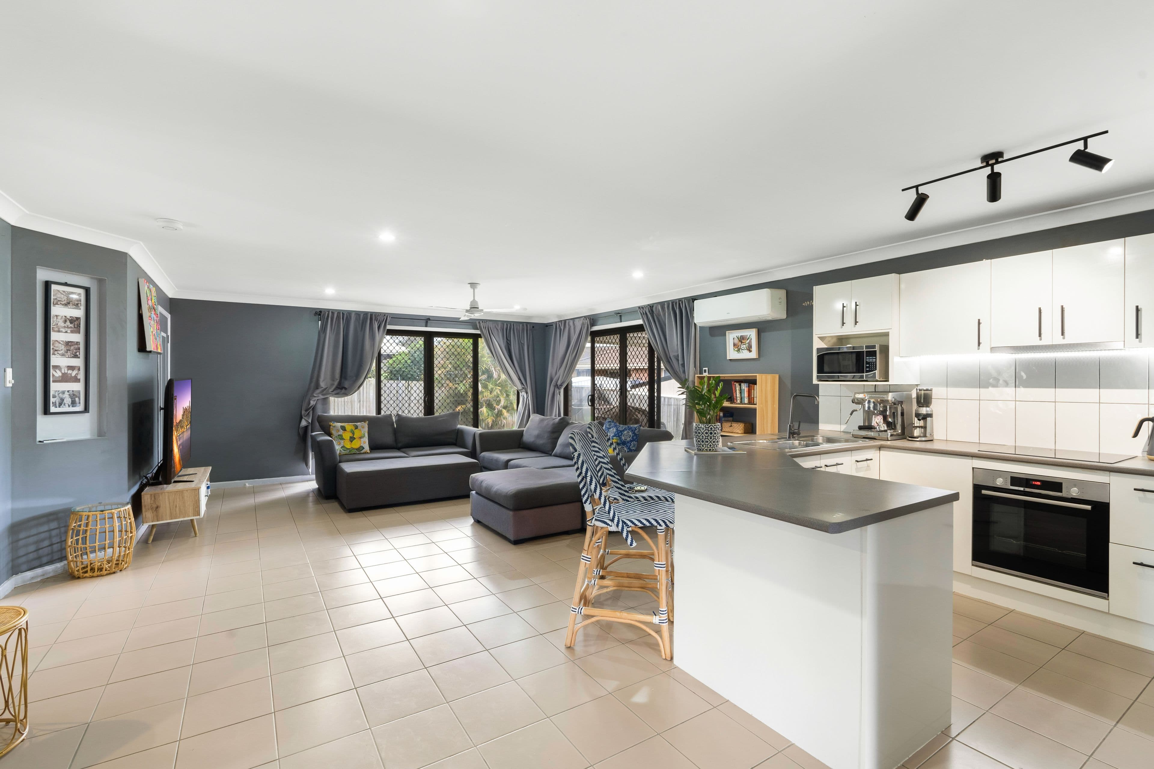 3 Farrell Close, Collingwood Park QLD 4301, Collingwood Park - Thumbnail 3
