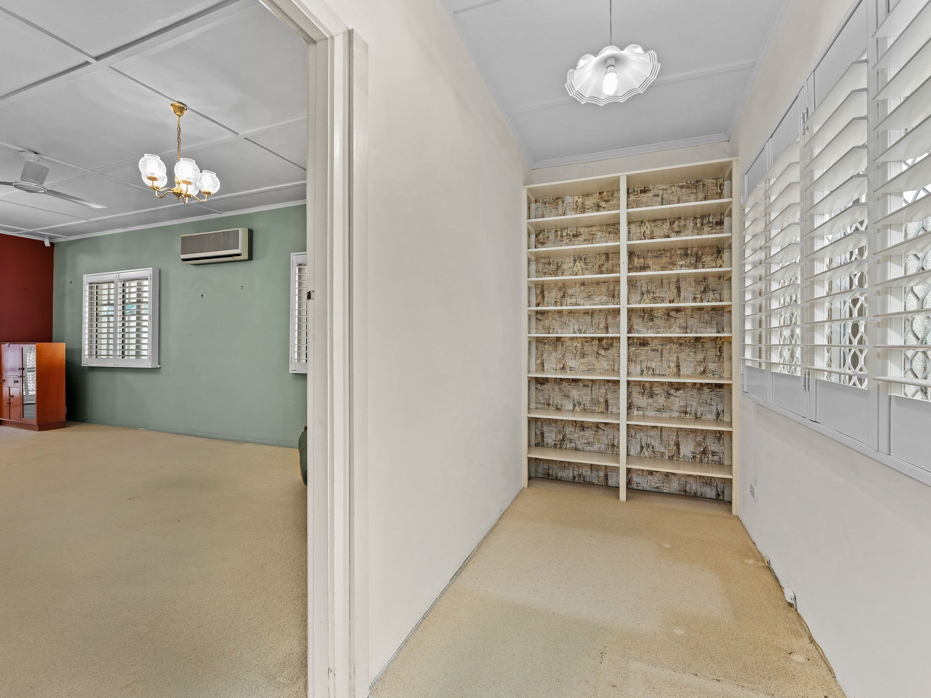 2 Molloy Street, Silkstone QLD 4304, Silkstone - Thumbnail 6