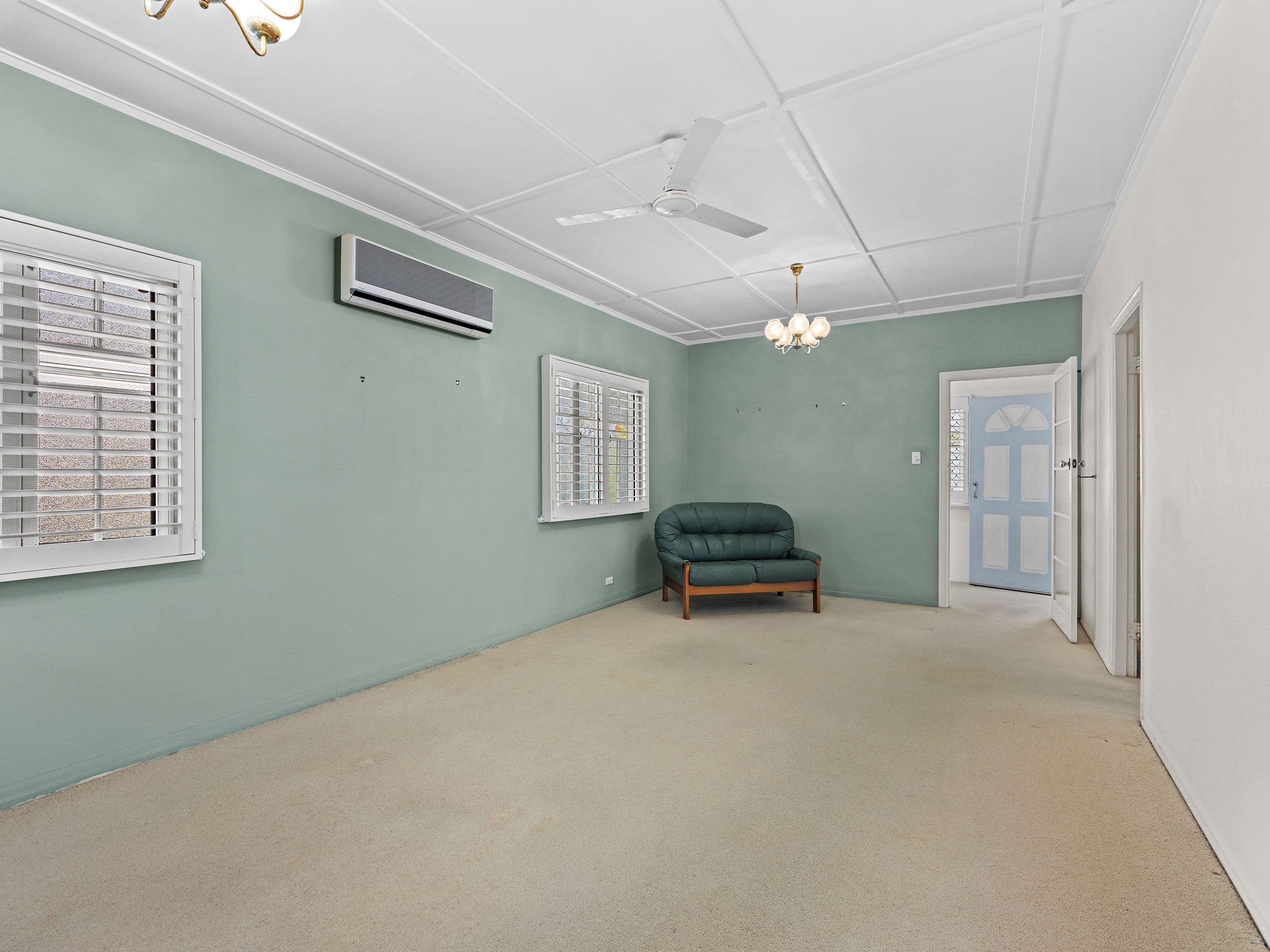 2 Molloy Street, Silkstone QLD 4304, Silkstone - Thumbnail 7