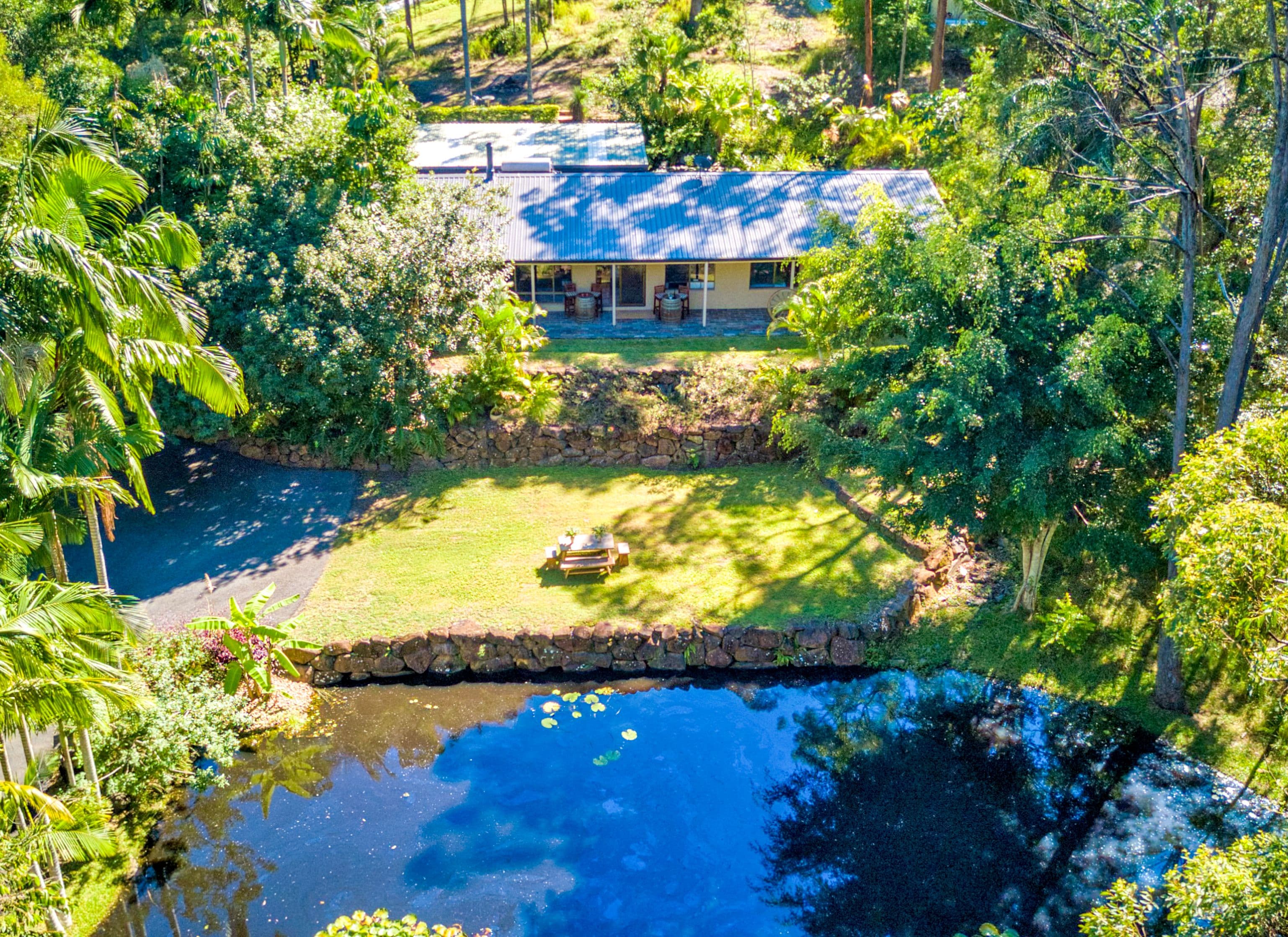 12 Marina Court, Worongary QLD 4213, Worongary - Thumbnail 3