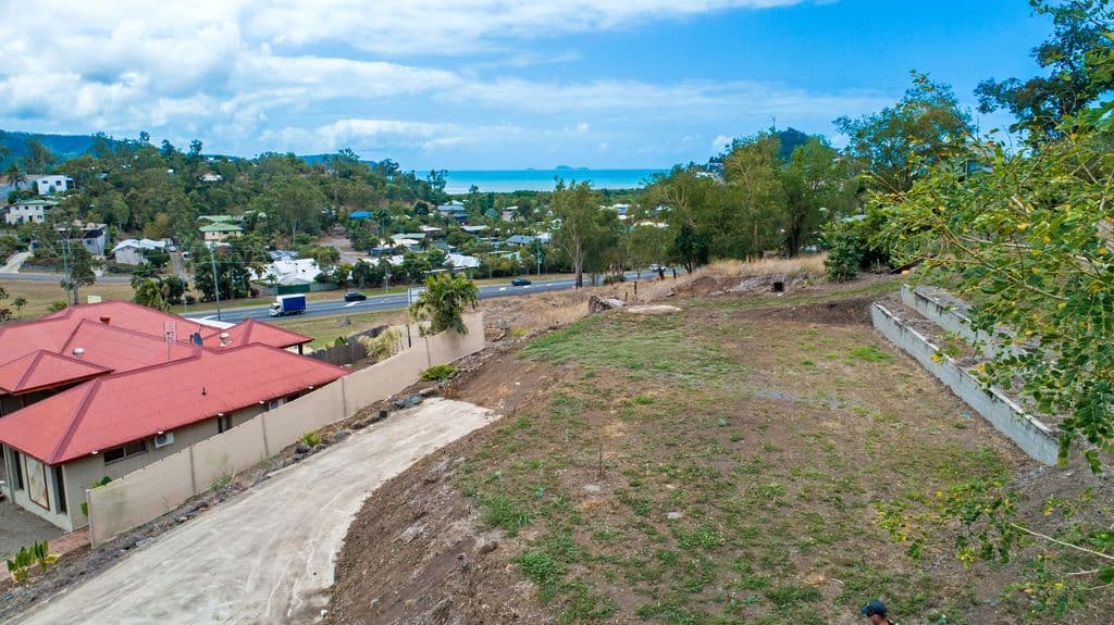 28 Wills Court, Cannonvale QLD 4802, Cannonvale - Thumbnail 2