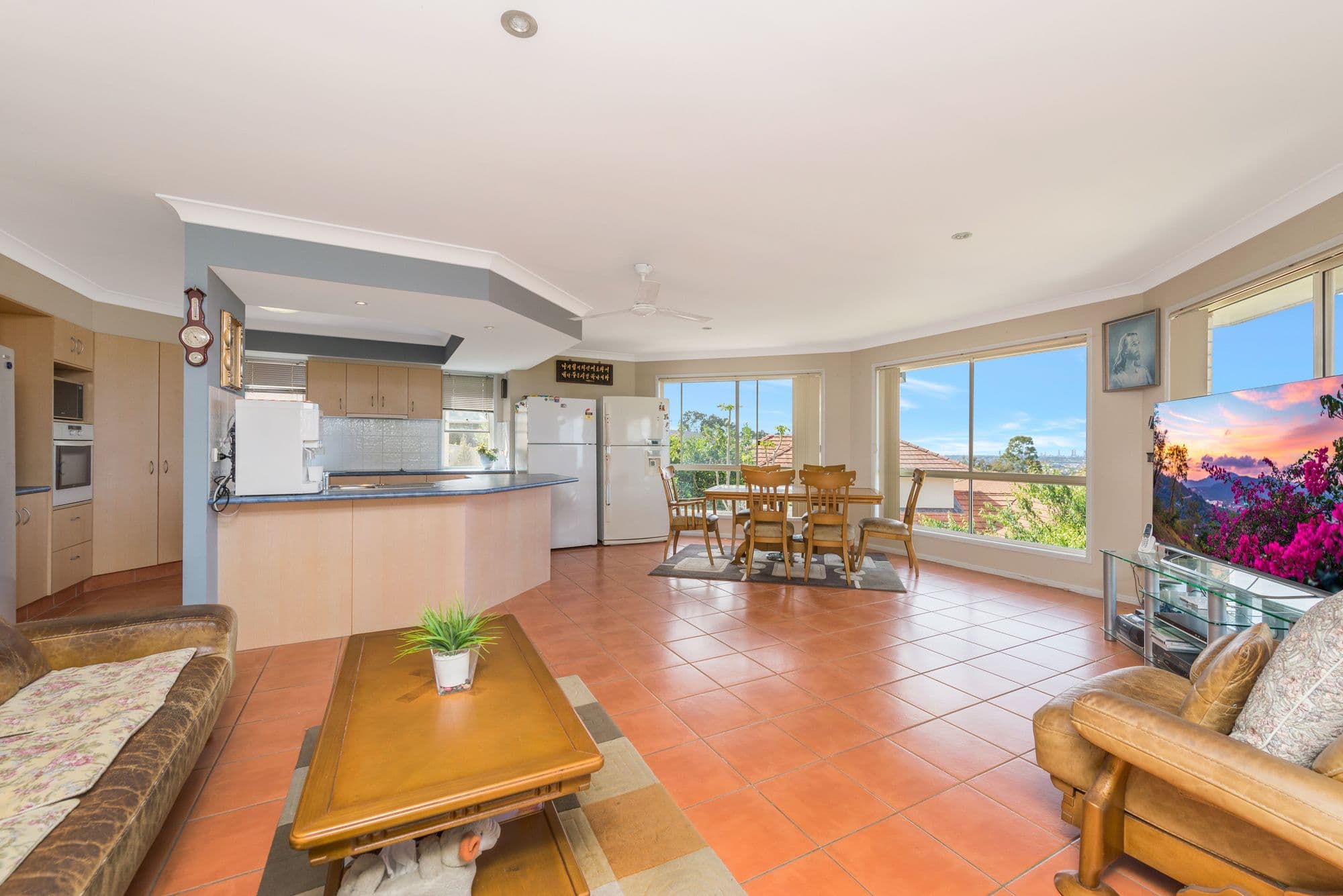 130 Armstrong Way, Highland Park QLD 4211, Highland Park - Thumbnail 6
