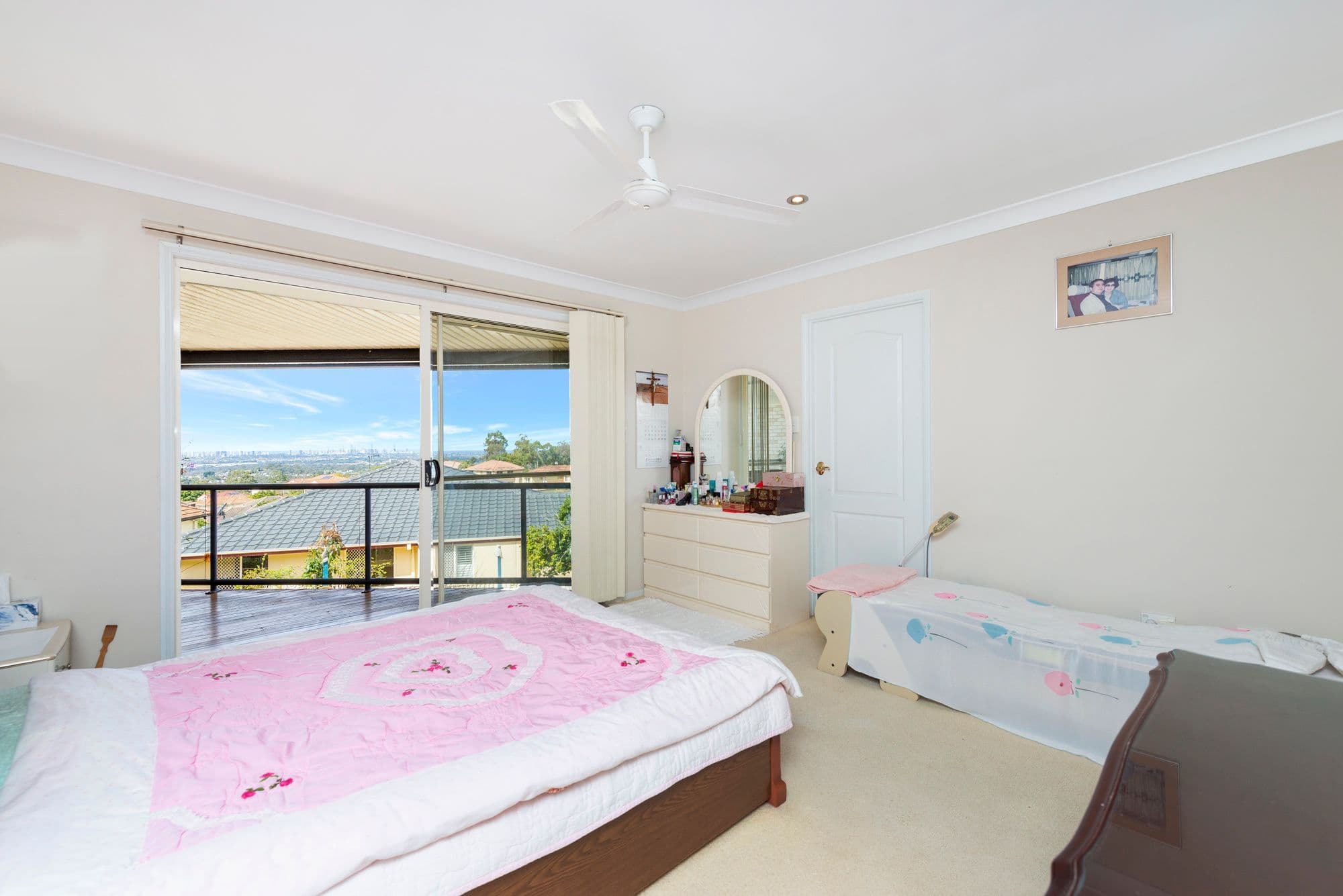 130 Armstrong Way, Highland Park QLD 4211, Highland Park - Thumbnail 8