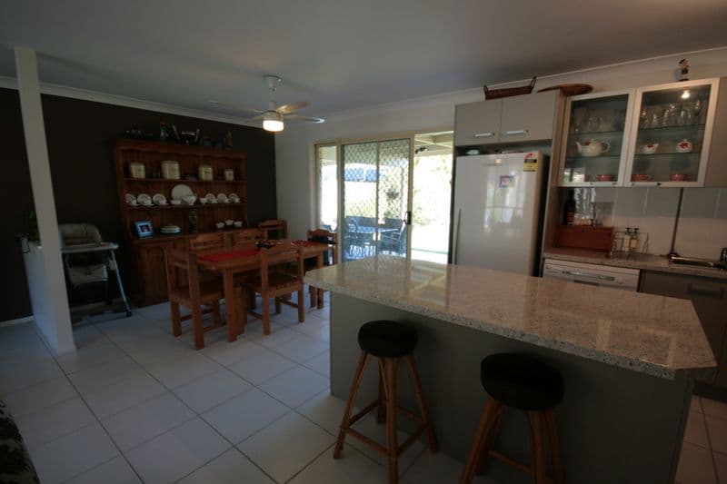 137a Pohon Drive, TANAH MERAH QLD 4128, Tanah Merah - Thumbnail 6