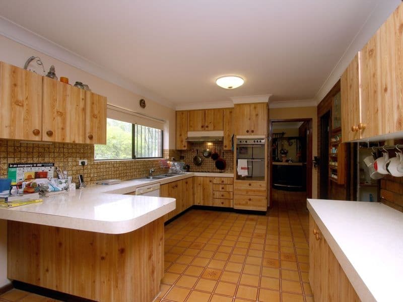6 Hermitage Street, EIGHT MILE PLAINS QLD 4113, Eight Mile Plains - Thumbnail 5