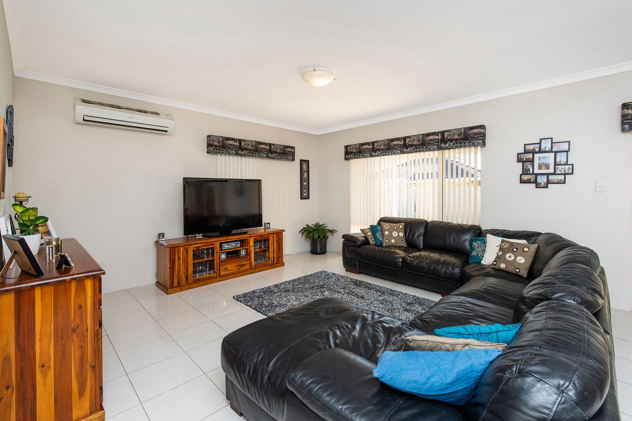 10 Langston Close, Port Kennedy WA 6172, Port Kennedy - Thumbnail 2