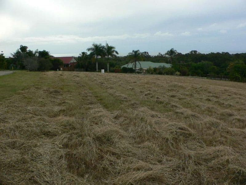 6 Loats Court, CRAIGNISH QLD 4655, Craignish - Thumbnail 2