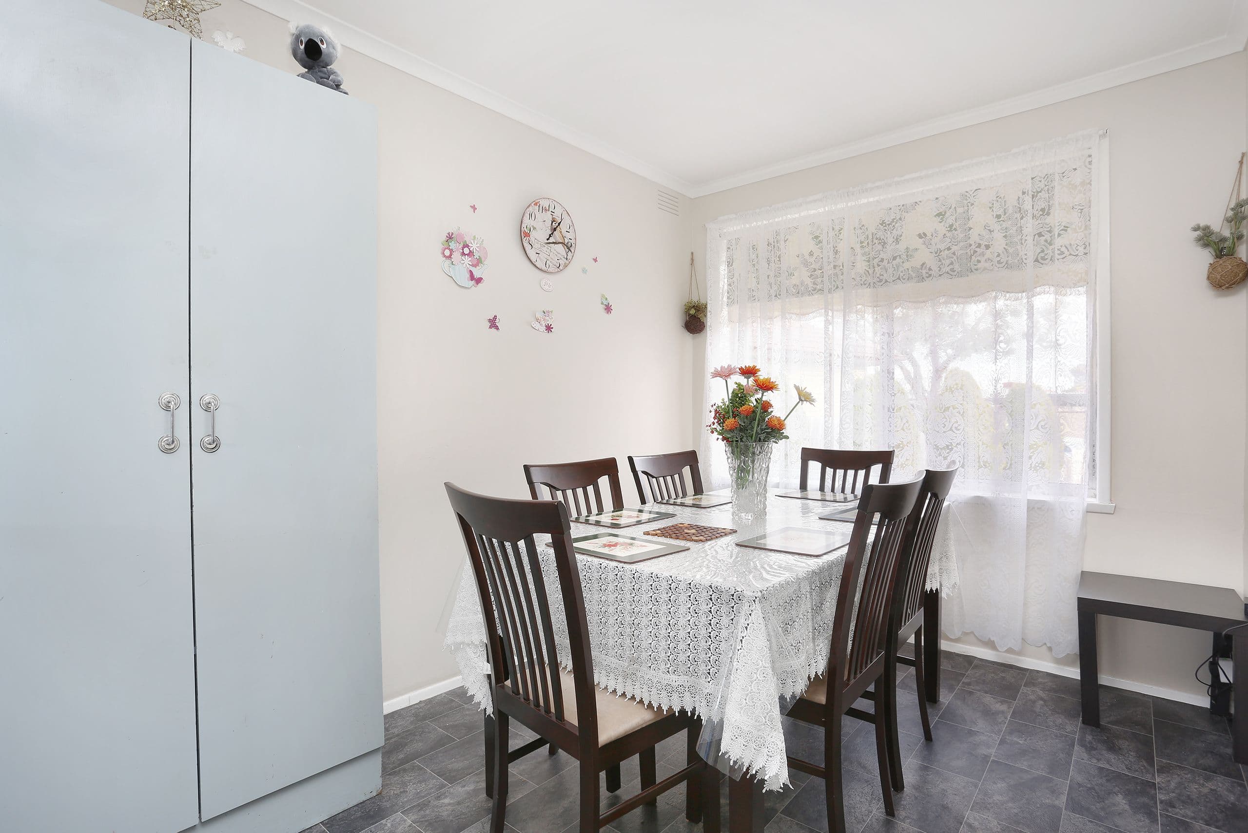6 Coral Court, Lalor VIC 3075, Lalor - Thumbnail 3