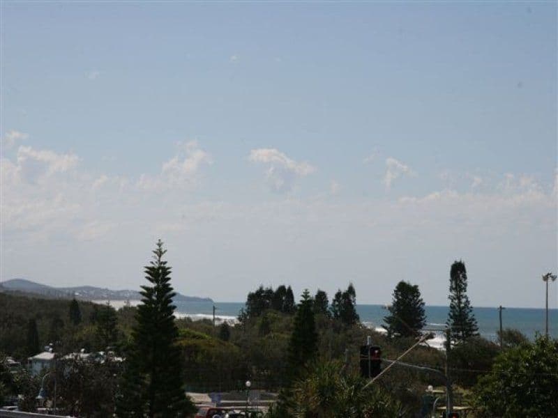 7 Beach Road, COOLUM BEACH QLD 4573, Coolum Beach - Thumbnail 2