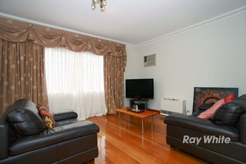 29 Jeffrey Street, DANDENONG NORTH VIC 3175, Dandenong North - Thumbnail 2