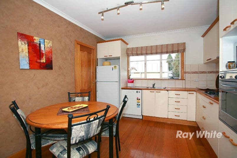 29 Jeffrey Street, DANDENONG NORTH VIC 3175, Dandenong North - Thumbnail 5
