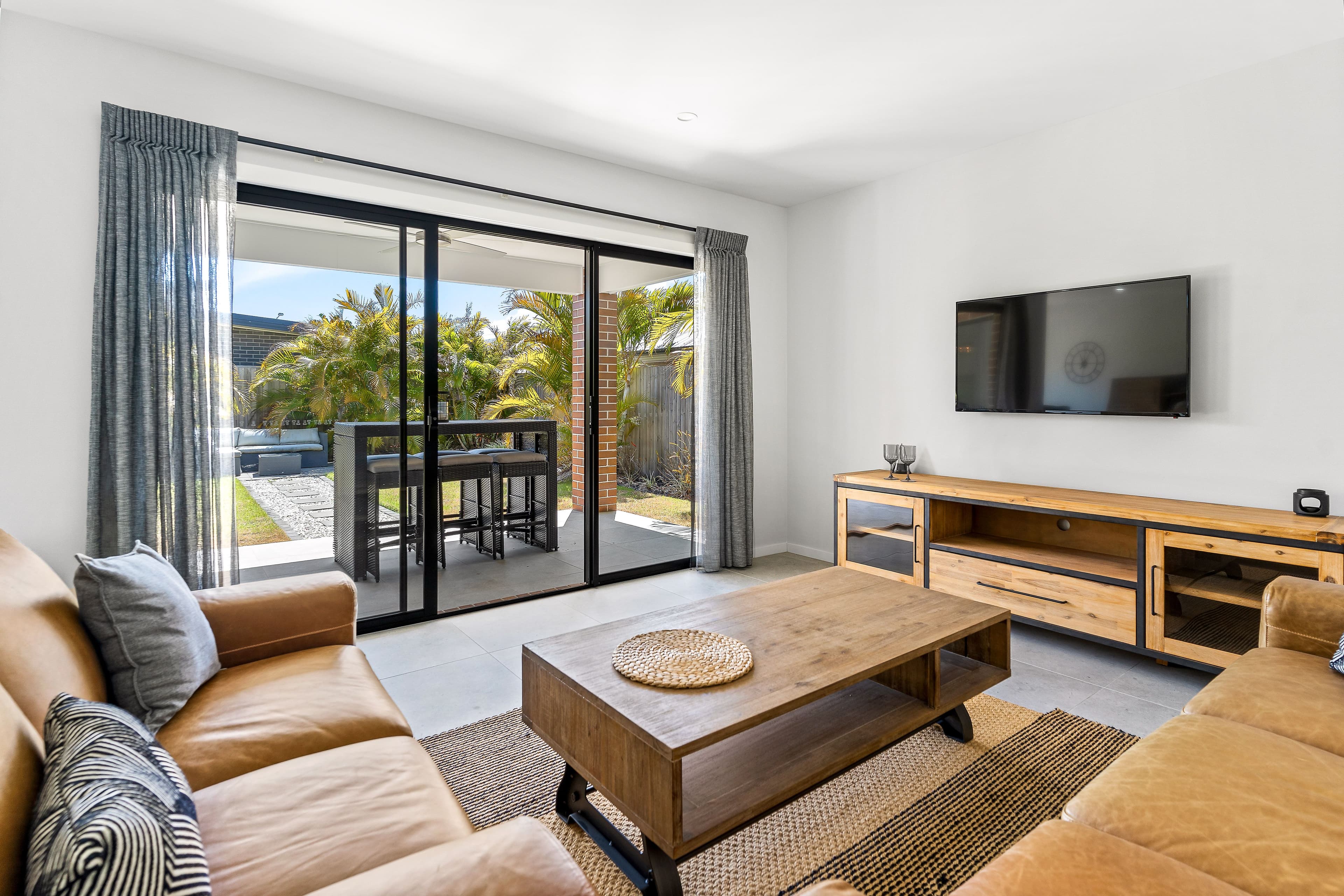 9 Livingstone Street, Logan Reserve QLD 4133, Logan Reserve - Thumbnail 3