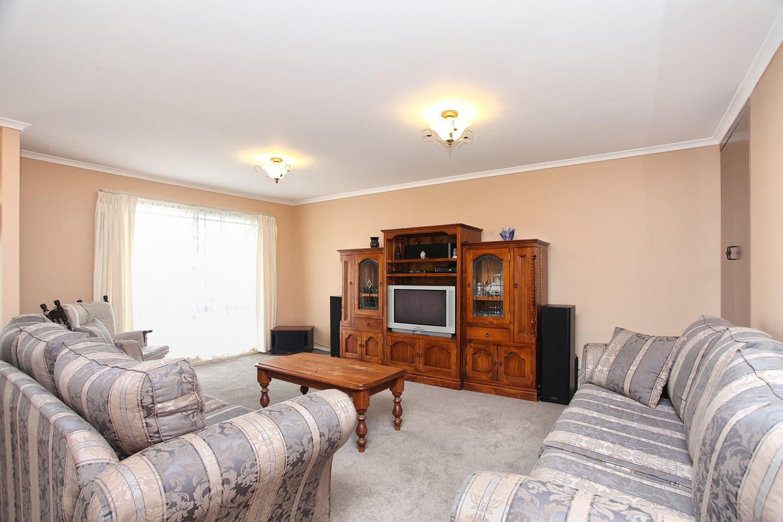21 Camelot Drive, BLAKEVIEW SA 5114, Blakeview - Thumbnail 2
