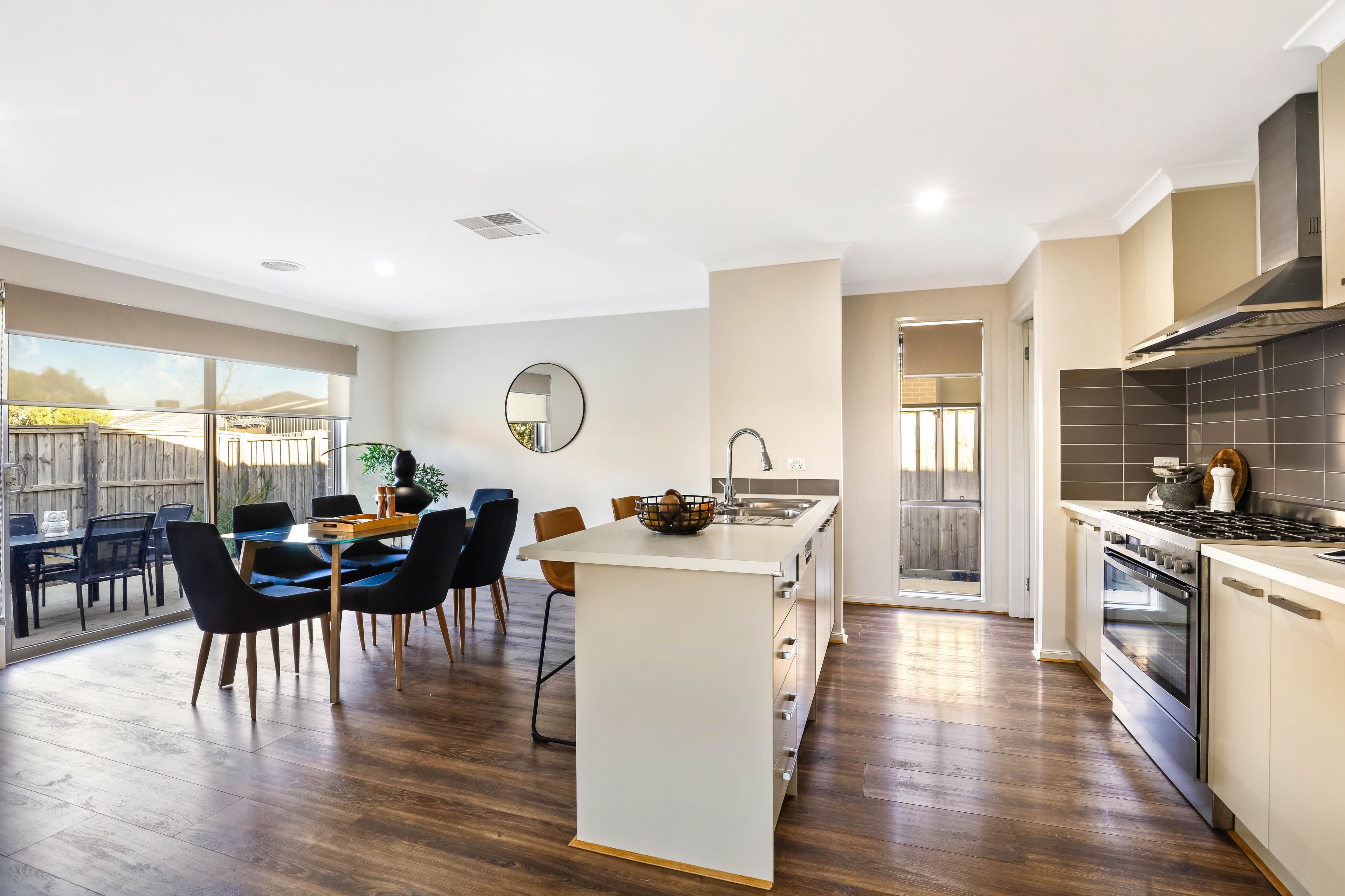 31 The Woods Boulevard, Mickleham VIC 3064, Mickleham - Thumbnail 4