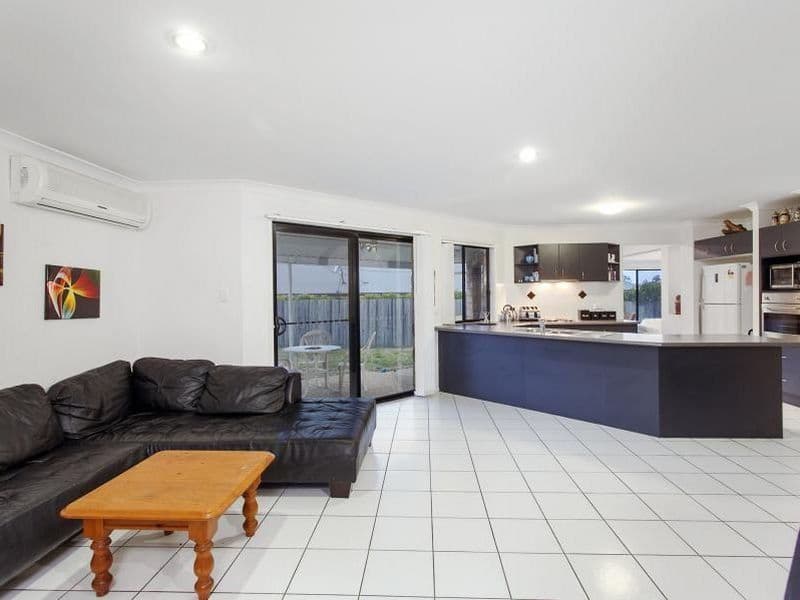 12 Forest Oak Drive, UPPER COOMERA QLD 4209, Upper Coomera - Thumbnail 2