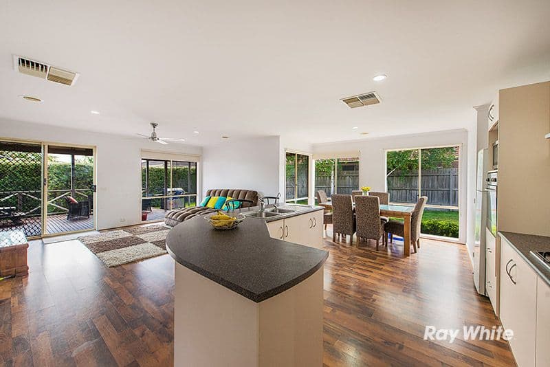 33 Jagger Circuit, Cranbourne East VIC 3977, Cranbourne East - Thumbnail 4