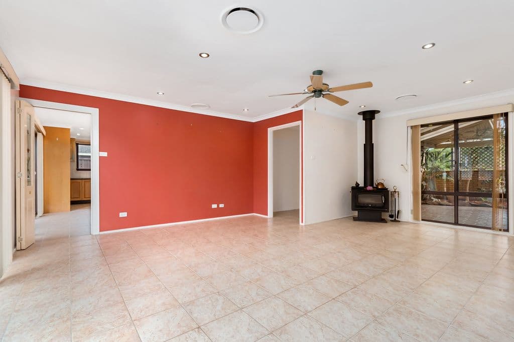 25 Trobriand Crescent, Glenfield - Thumbnail 2