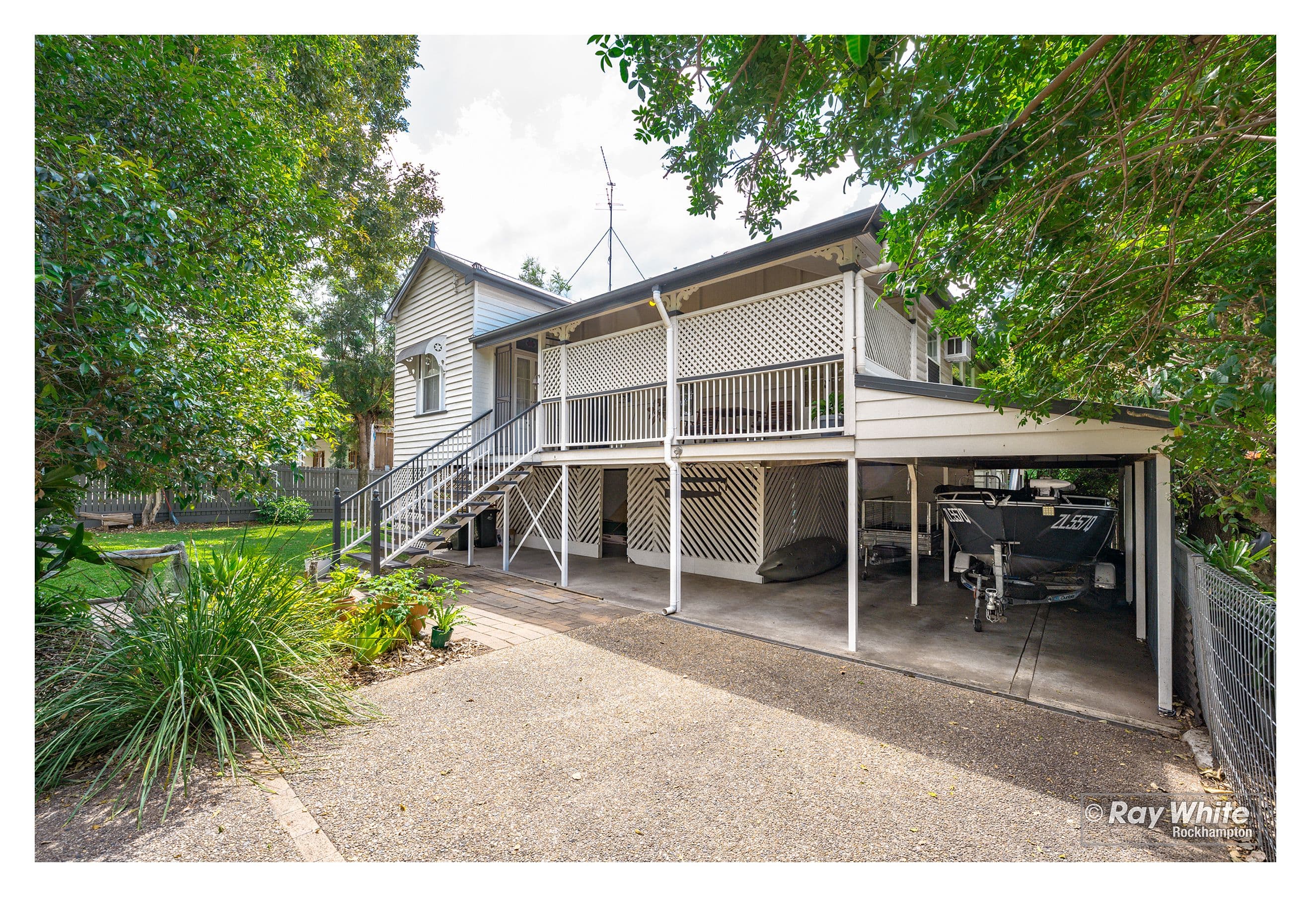 8 Penlington Street, Allenstown QLD 4700, Allenstown - Thumbnail 2