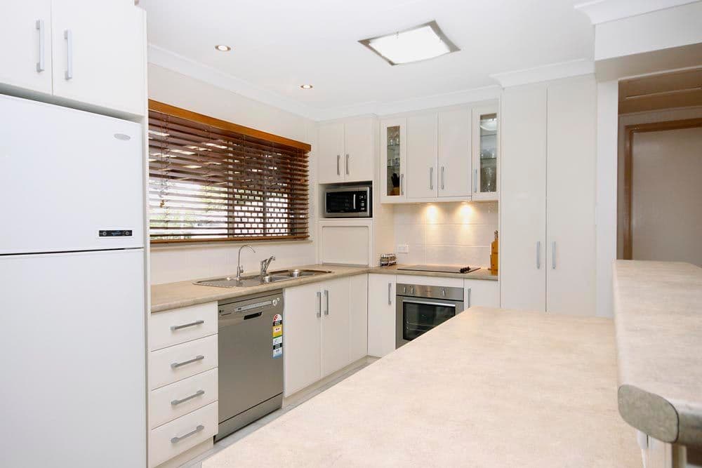 13  Clearview Street, ROCKVILLE QLD 4350, Rockville - Thumbnail 4