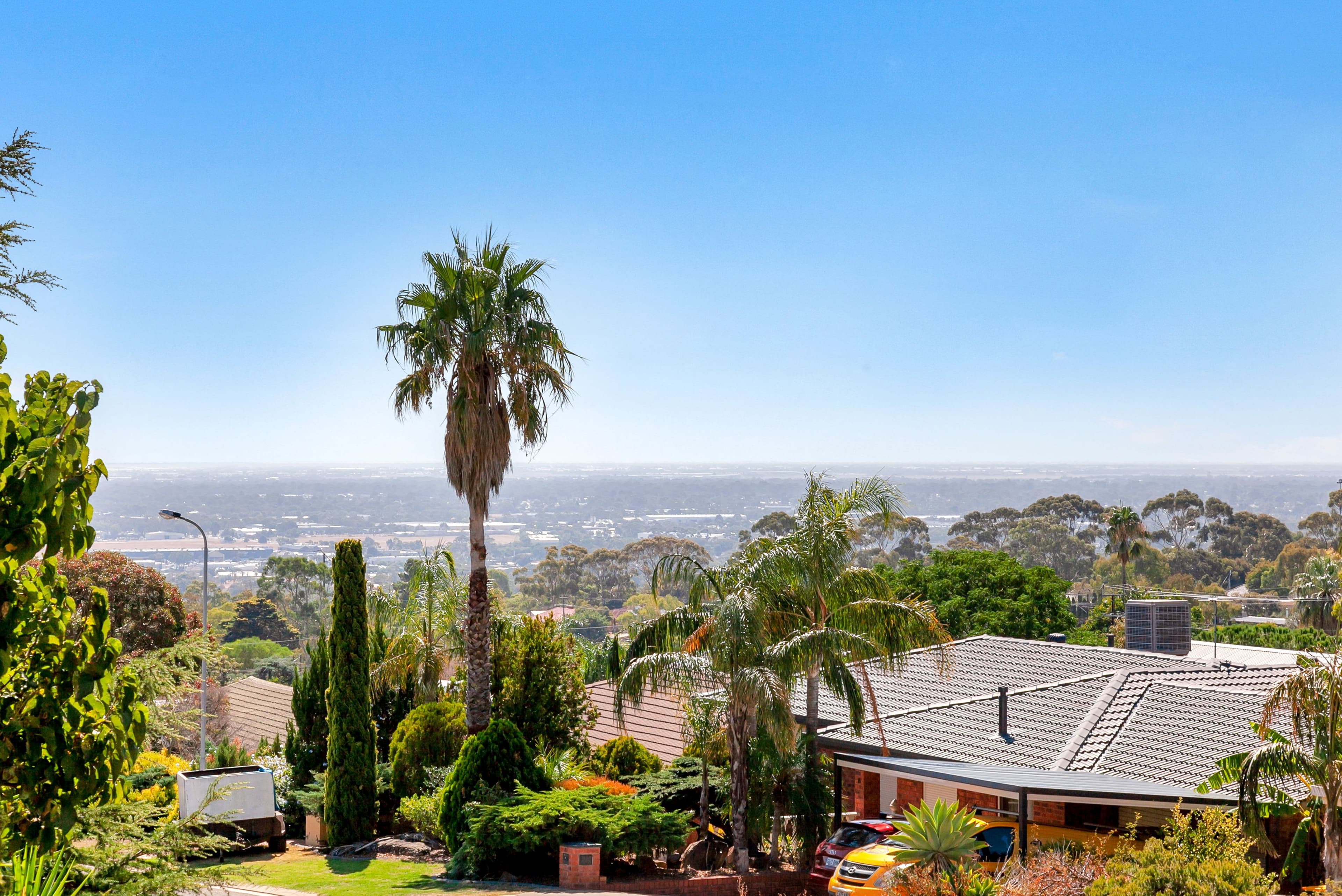 4 Glenarbon Court, Para Hills SA 5096, Para Hills - Thumbnail 2