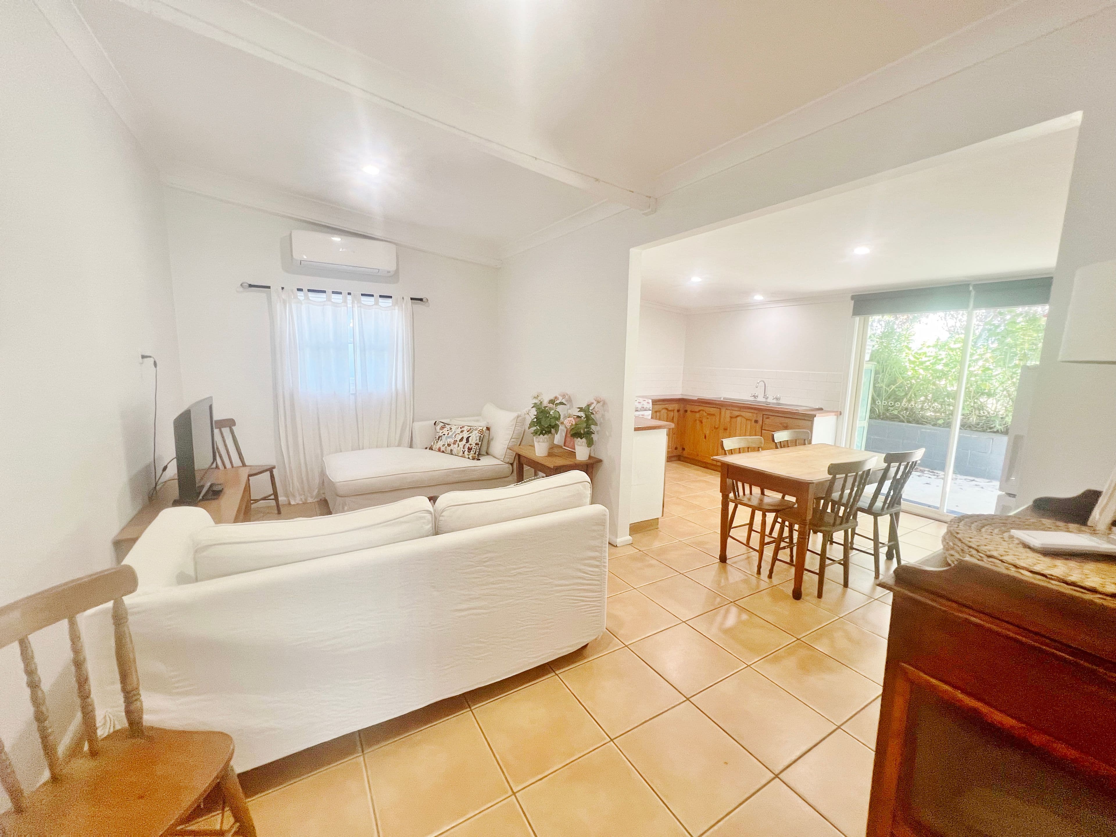 53 Wombat Street, Young NSW 2594, Young - Thumbnail 4