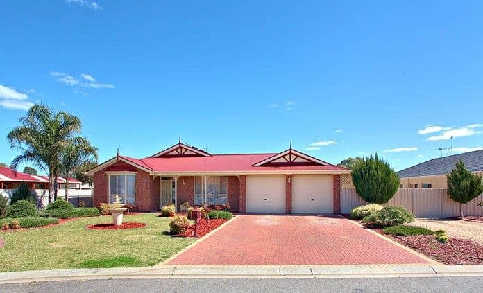 10 Lorenzo Court, ANGLE VALE SA 5117, Angle Vale - Image 1