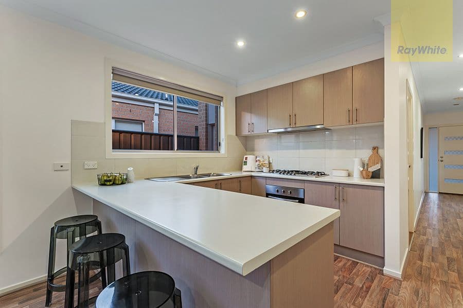 6 Folger Road, Craigieburn VIC 3064, Craigieburn - Thumbnail 2