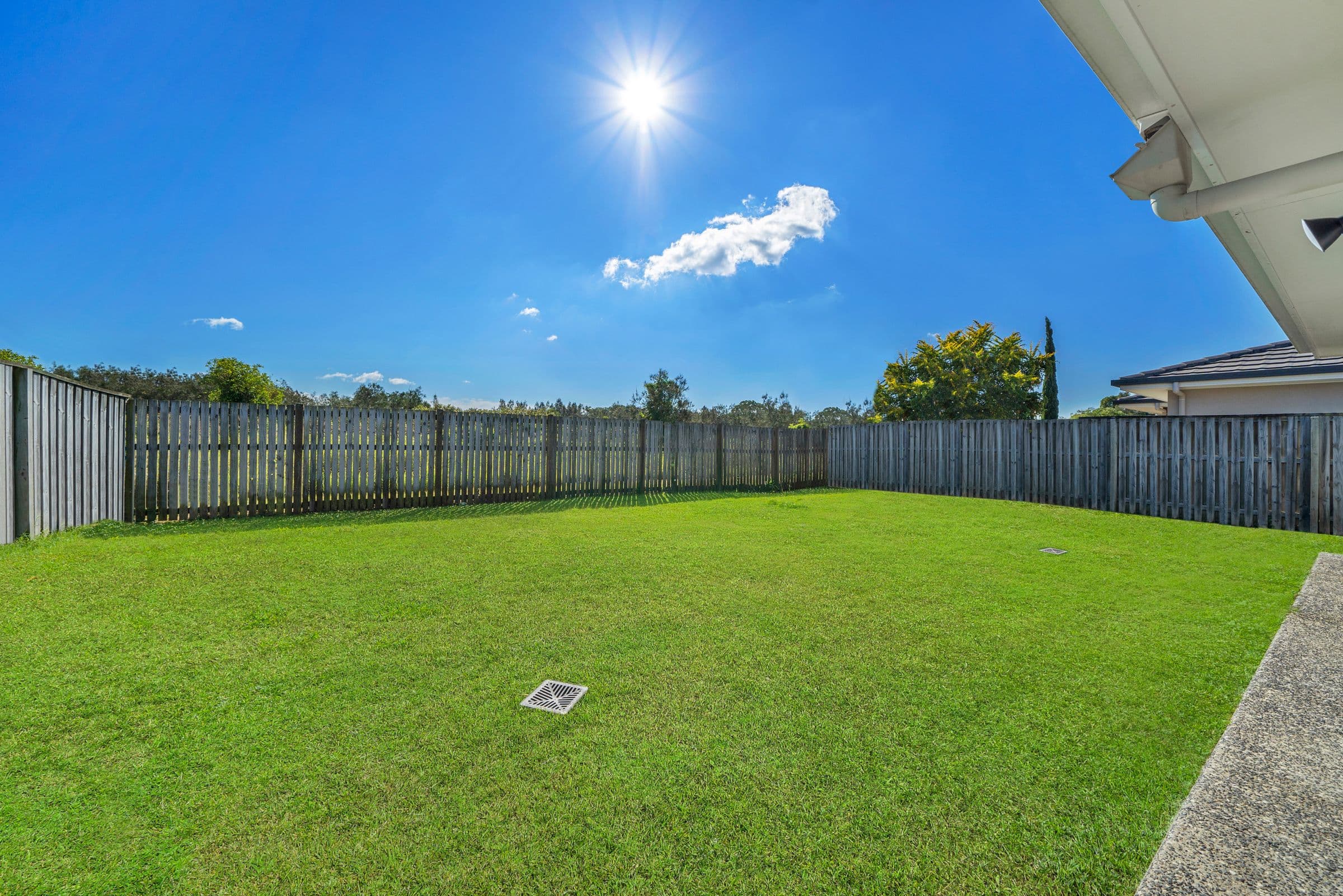 36 Adam Street, Beachmere QLD 4510, Beachmere - Thumbnail 2