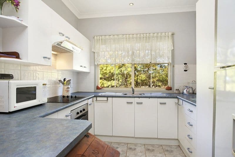28 Canterbury Drive, RAWORTH NSW 2321, Raworth - Thumbnail 4