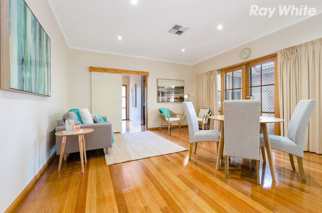 3 Peartree Place, Knoxfield VIC 3180, Knoxfield - Thumbnail 4