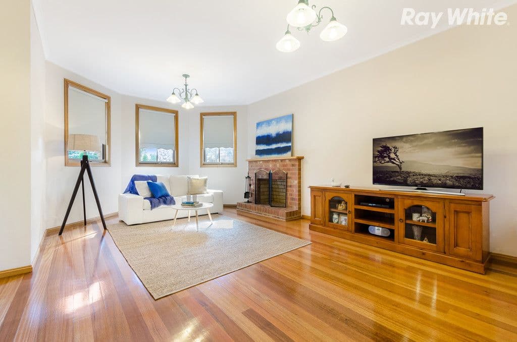 3 Peartree Place, Knoxfield VIC 3180, Knoxfield - Thumbnail 6