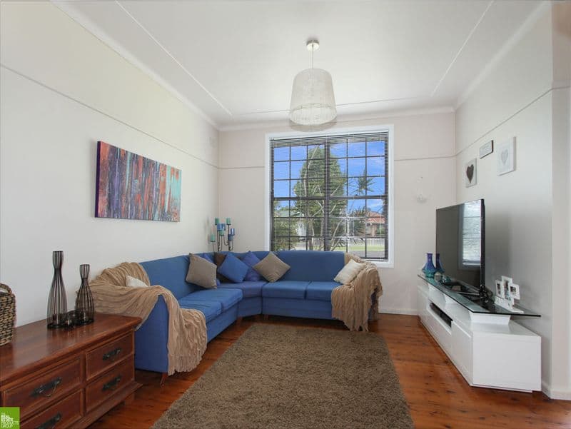 12 Cullen Street, Unanderra NSW 2526, Unanderra - Thumbnail 2