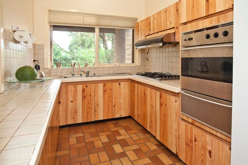 33 Alex Avenue, WHEELERS HILL VIC 3150, Wheelers Hill - Thumbnail 2