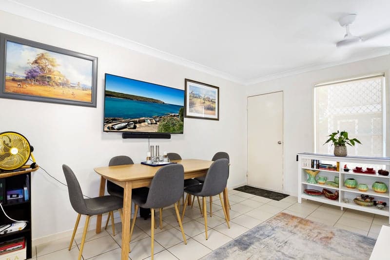 58 Fleet Drive, Kippa-Ring - Thumbnail 6