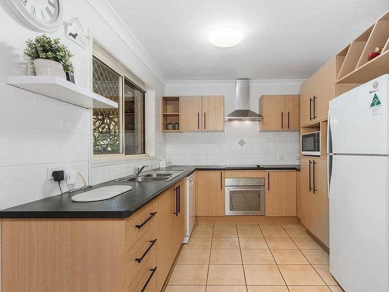 72 Glentree Avenue, Upper Coomera QLD 4209, Upper Coomera - Thumbnail 7