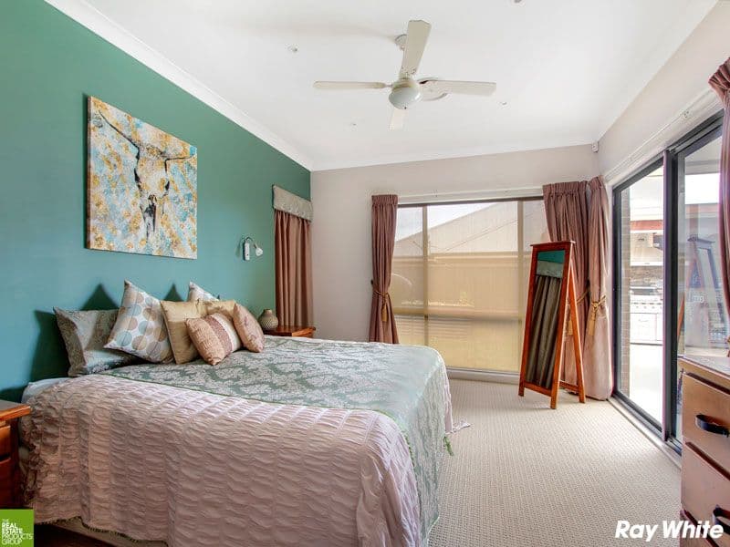 13 Sandy Bay Avenue, Haywards Bay - Thumbnail 8