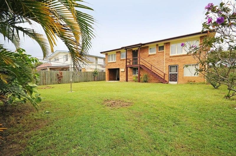 10 Porter Street, REDCLIFFE QLD 4020, Redcliffe - Thumbnail 6