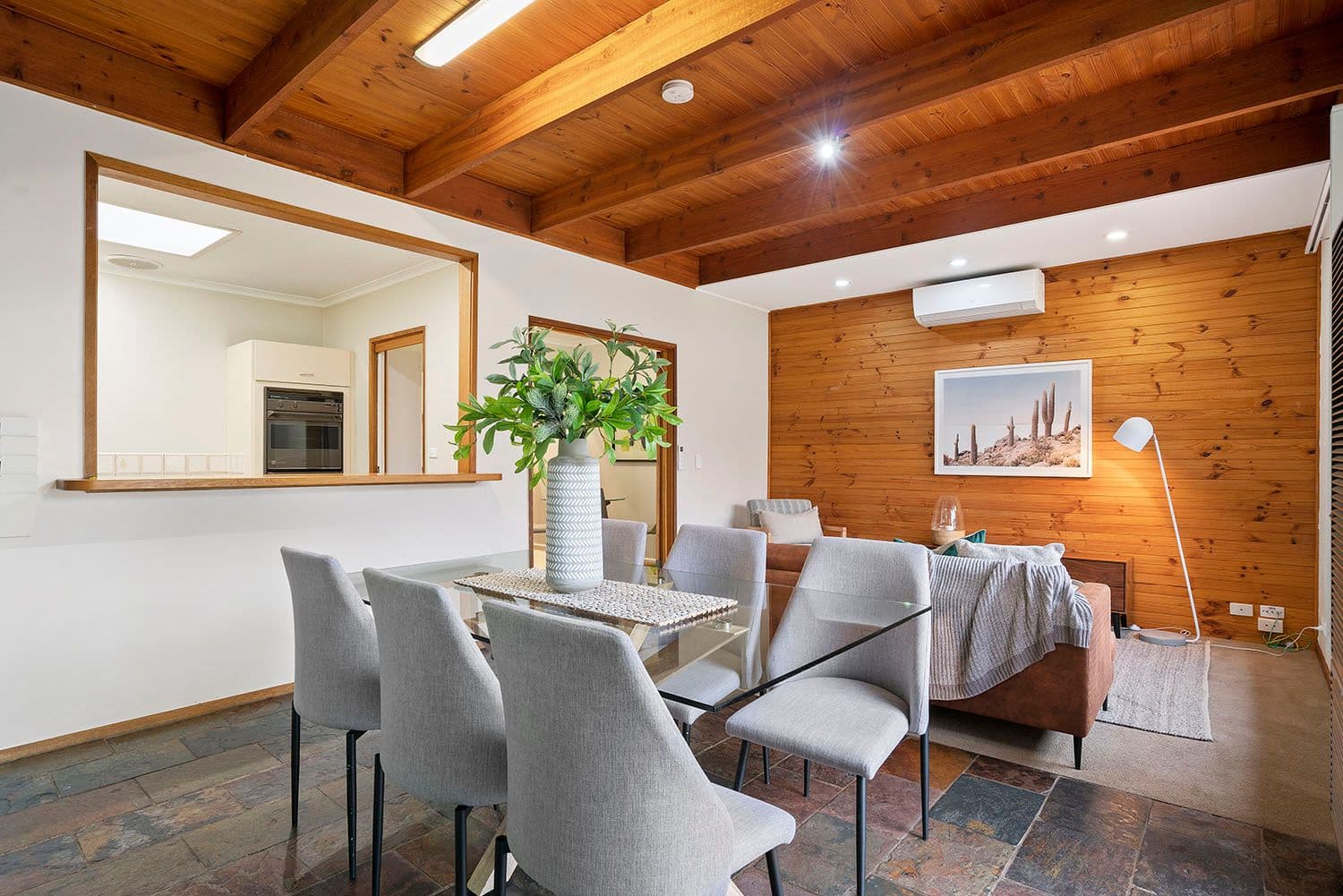 2 Merton Close, Cheltenham VIC 3192, Cheltenham - Thumbnail 3