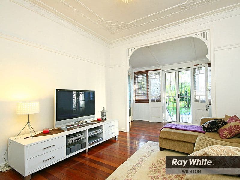 51 Nicholas Street, WINDSOR QLD 4030, Windsor - Thumbnail 4