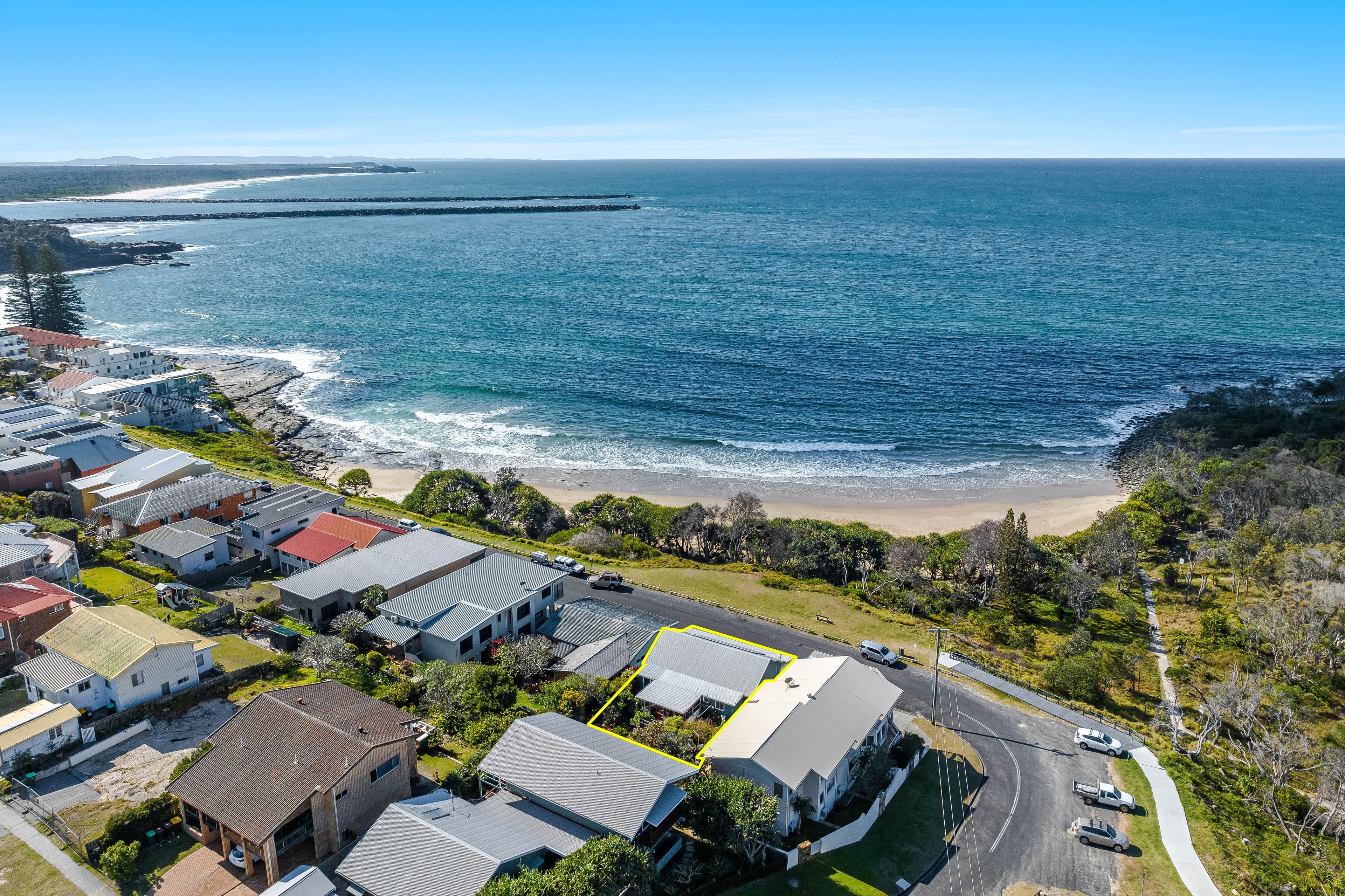 20 Ocean Street, Yamba NSW 2464, Yamba - Thumbnail 2
