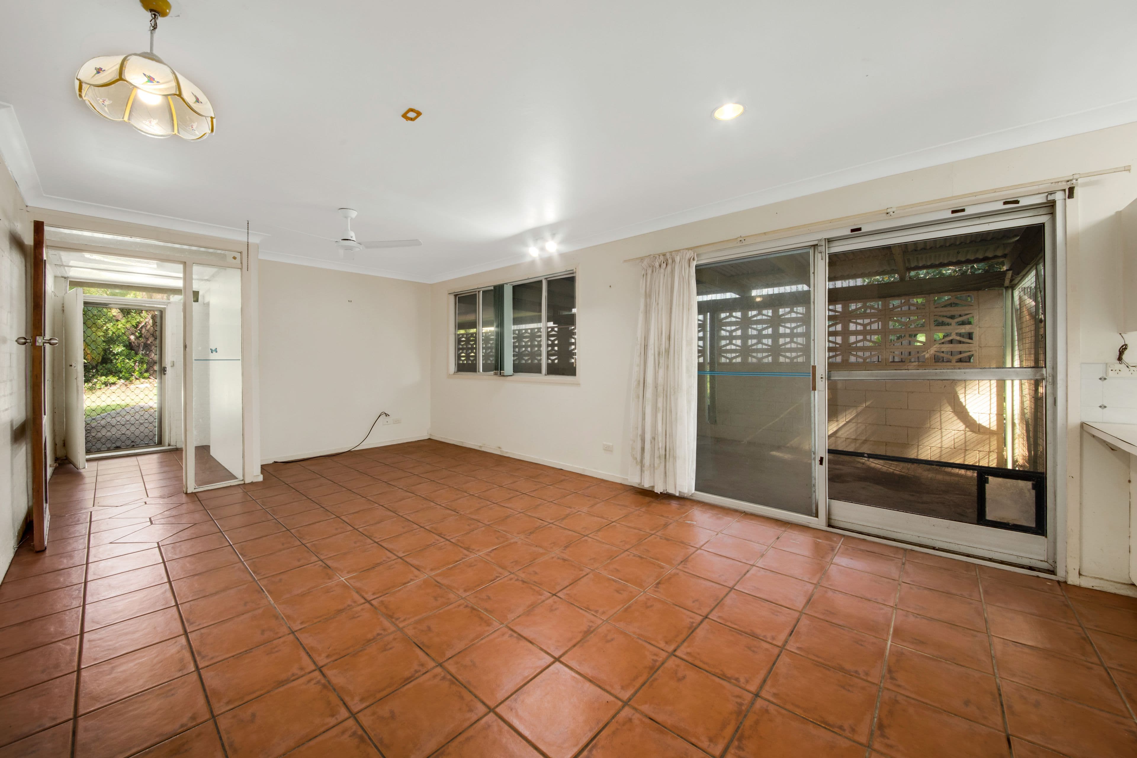 3 Barreenong Street, Glen Eden QLD 4680, Glen Eden - Thumbnail 5