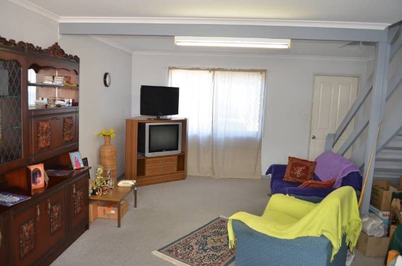 16 McCann Street, SOUTH GLADSTONE QLD 4680, South Gladstone - Thumbnail 3