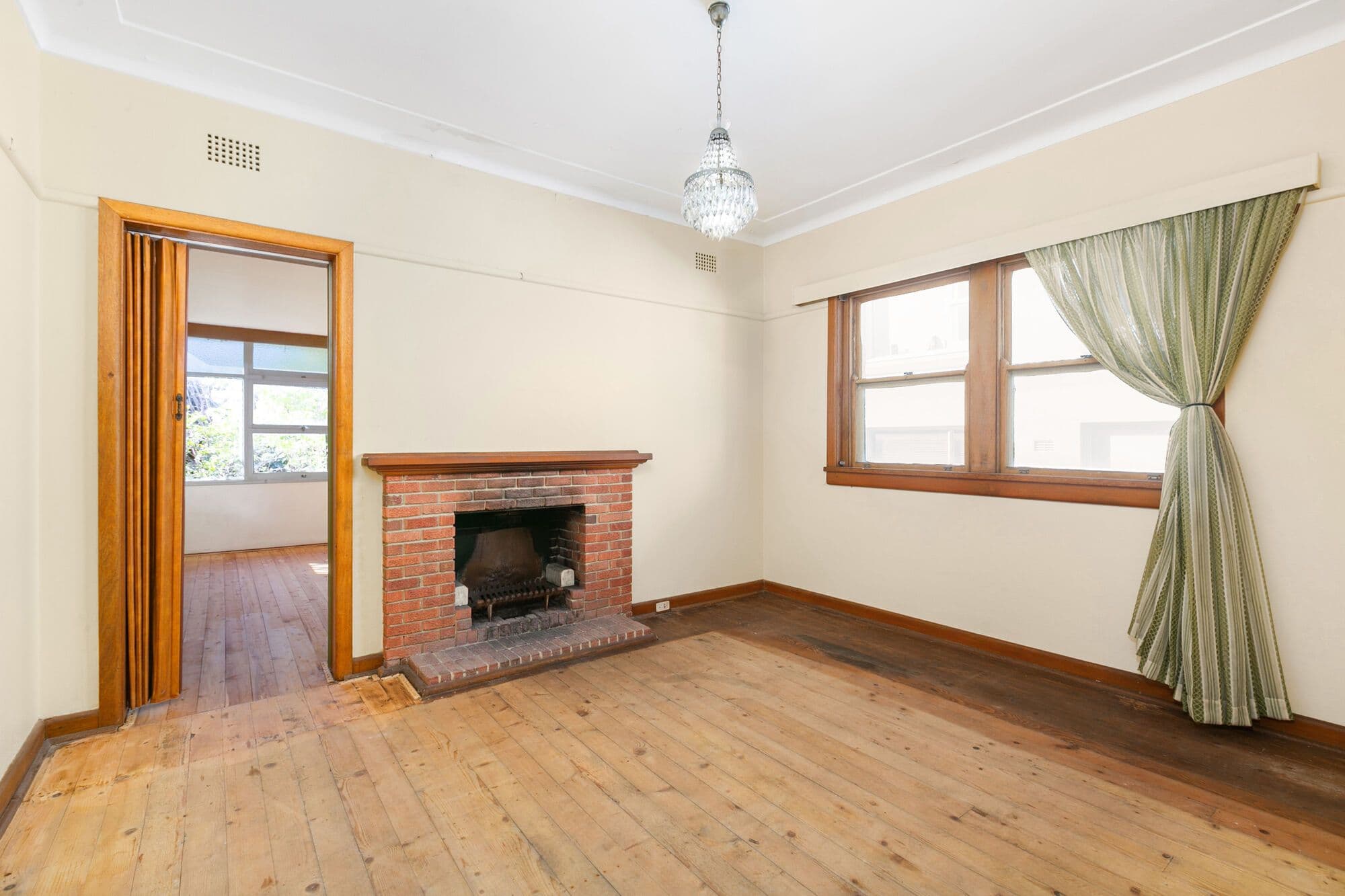 2 John Wedge Place, Seabrook - Thumbnail 3