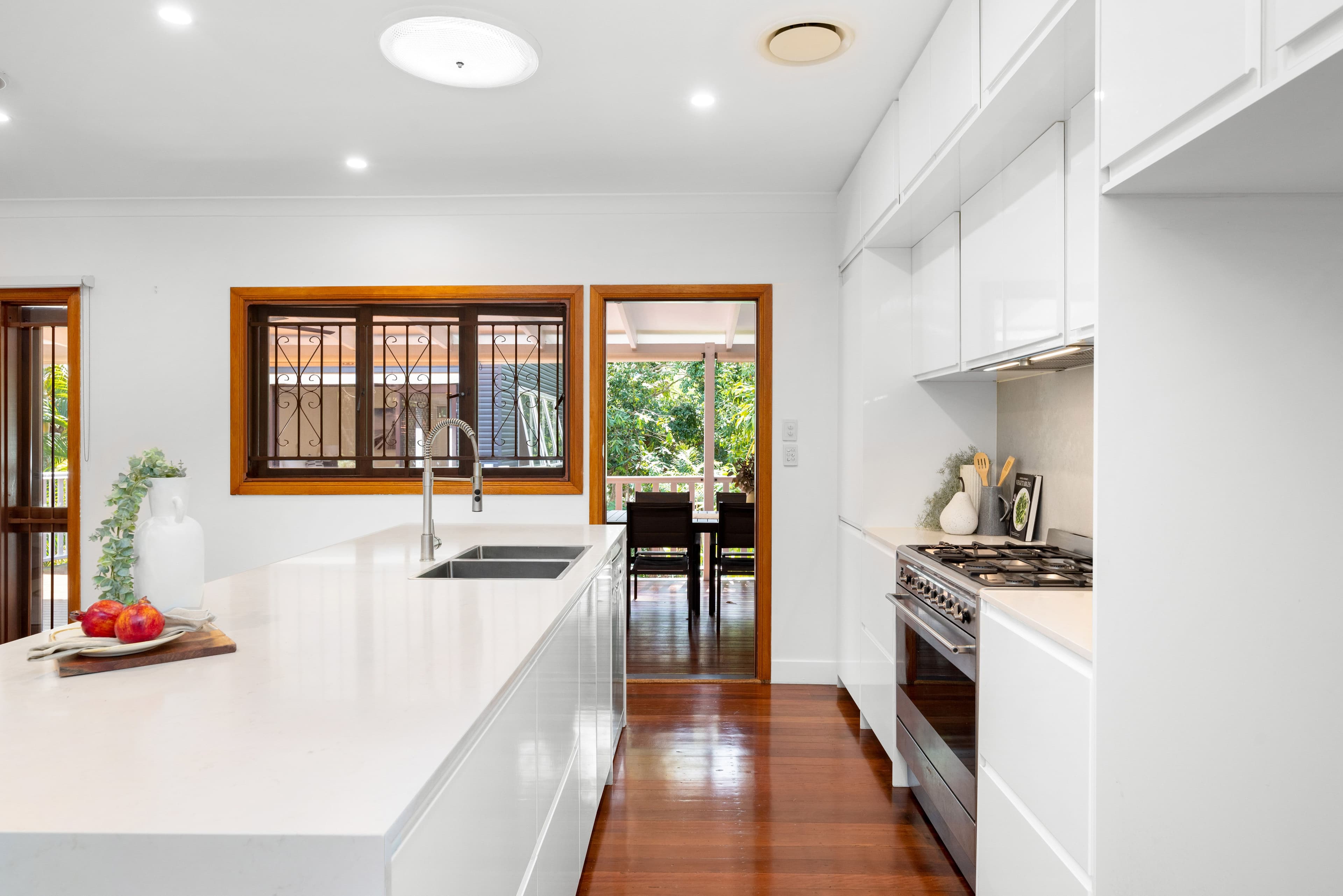 1025 Waterworks Road, The Gap QLD 4061, The Gap - Thumbnail 4