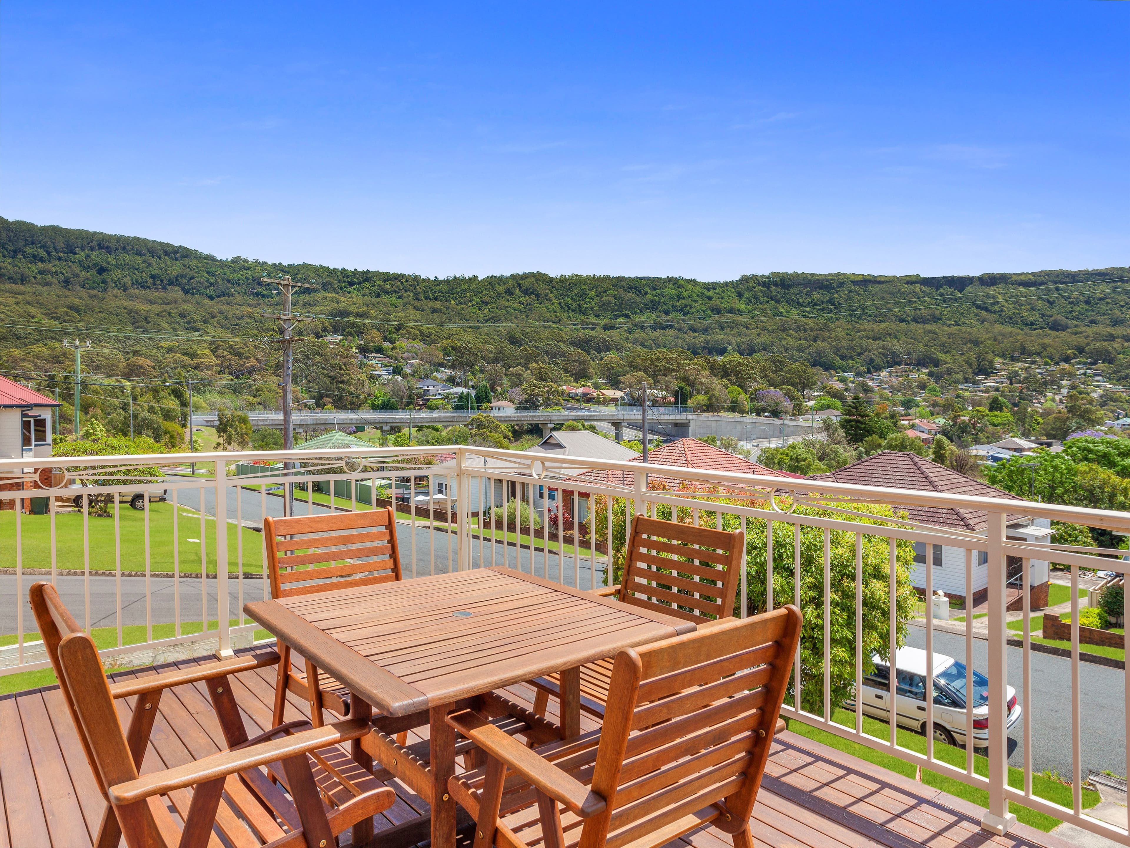 5 Sturdee Avenue, Bulli - Thumbnail 2